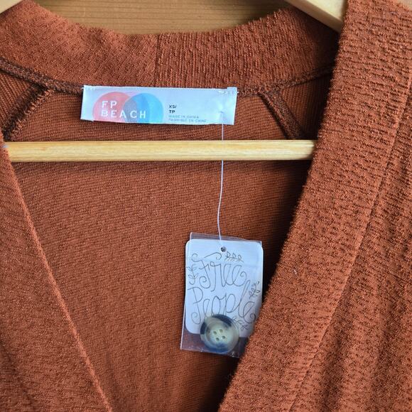 Free People Beach Terracotta Vneck Textured Pocket Midi Dress XS NWT Boho Flowy - Picture 4 of 4